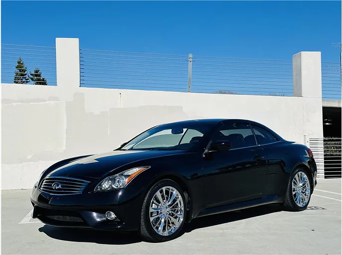 2012 Infiniti G37