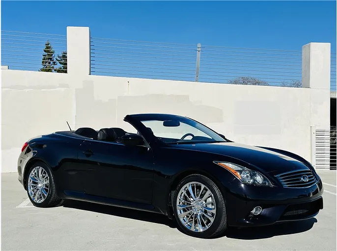 2012 Infiniti G37