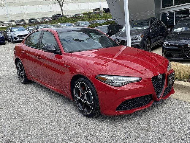 2022 Alfa Romeo Giulia