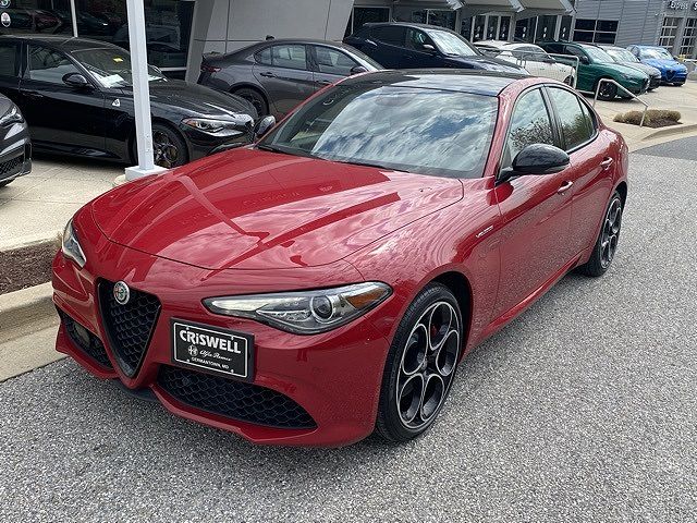 2022 Alfa Romeo Giulia