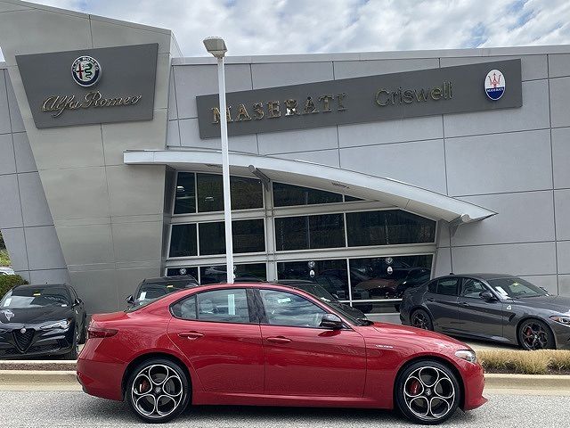2022 Alfa Romeo Giulia