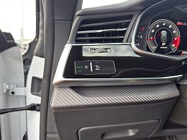 2024 Audi SQ8