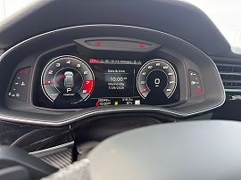 2024 Audi SQ8