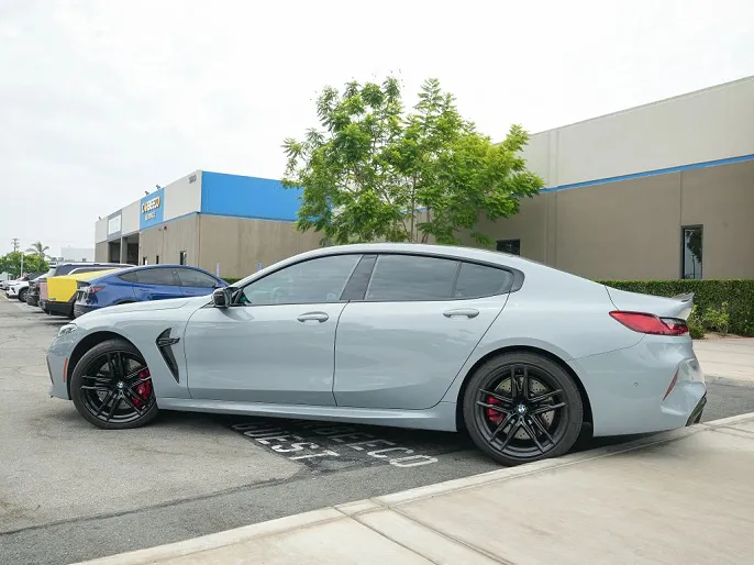 2023 BMW M8