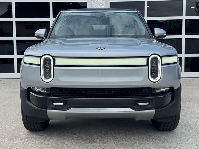 2023 Rivian R1S