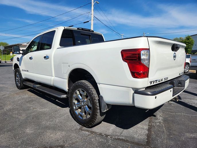 2017 Nissan Titan XD