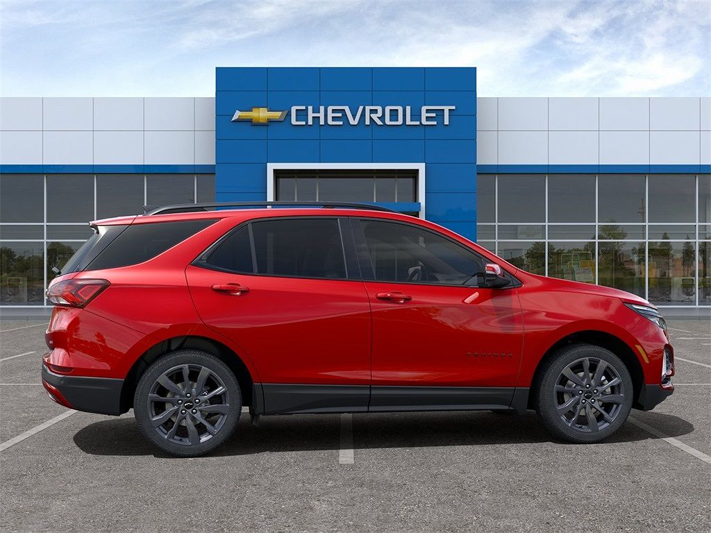 2024 Chevrolet Equinox RS image 4