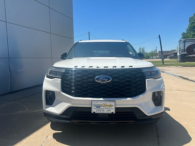 2025 Ford Explorer
