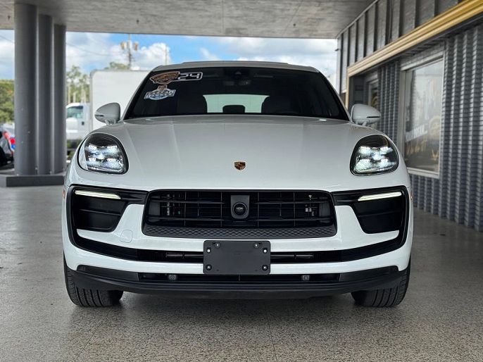 2024 Porsche Macan