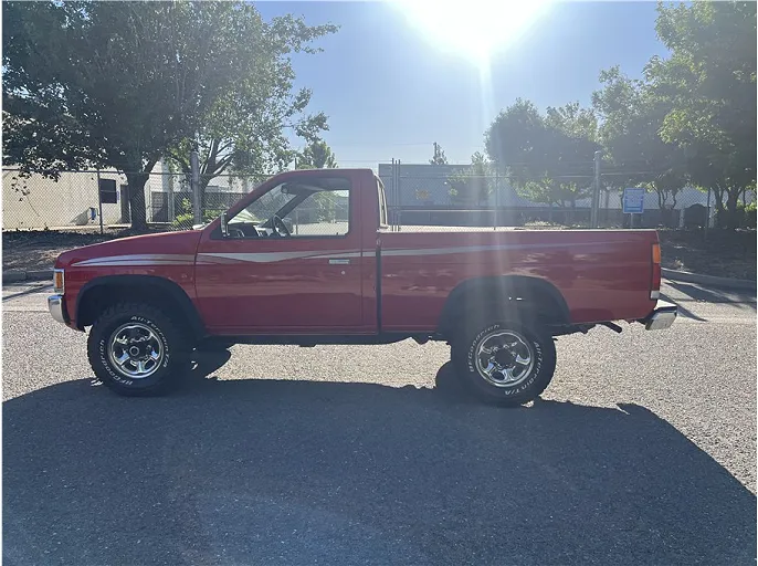 1993 Nissan Pickup