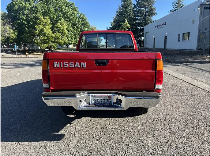 1993 Nissan Pickup