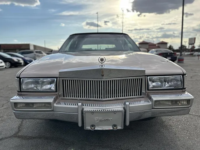 1990 Cadillac Fleetwood