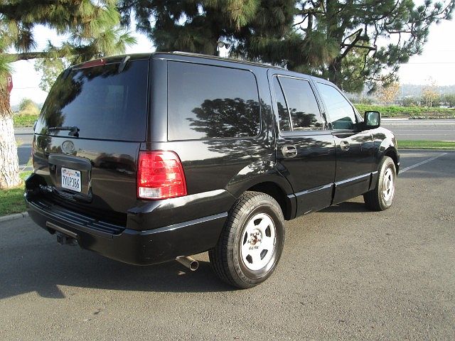 2004 Ford Expedition XLT image 6