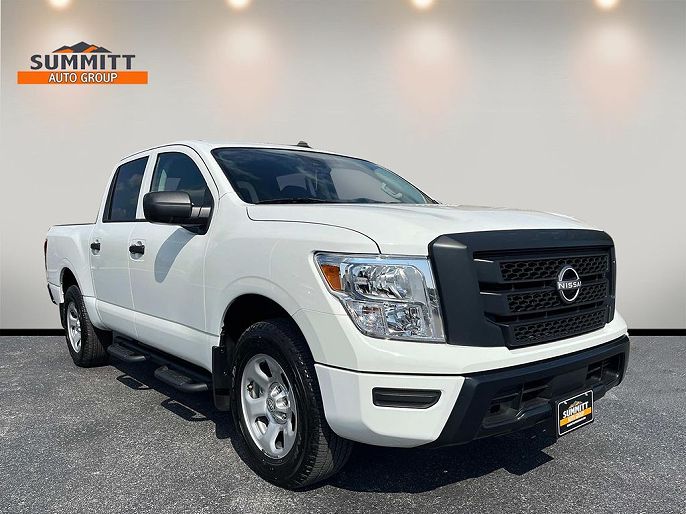 2023 Nissan Titan
