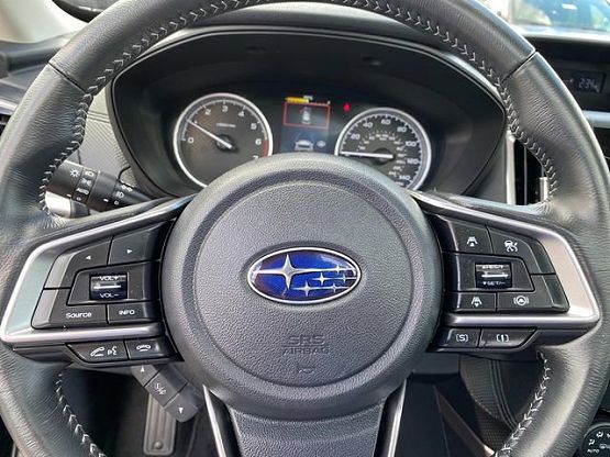 2022 Subaru Forester Premium photo 11