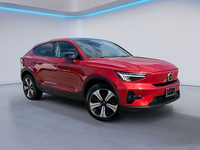 2023 Volvo C40