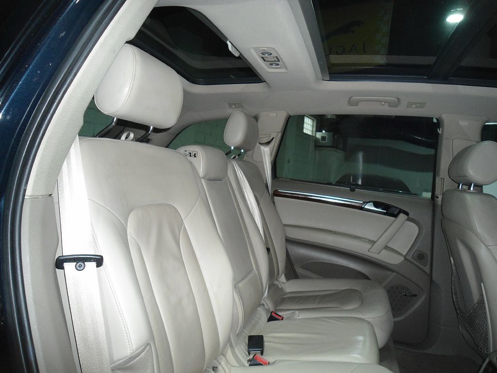 2008 Audi Q7 Premium image 14