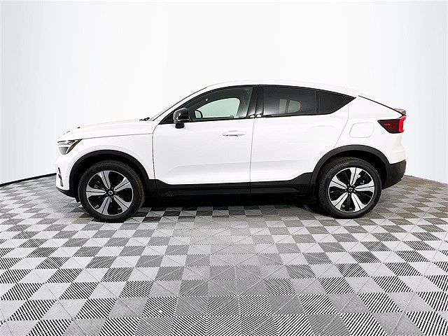 2023 Volvo C40