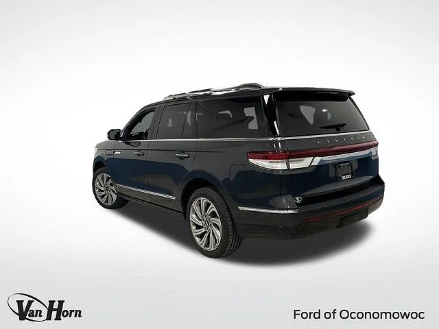 2022 Lincoln Navigator
