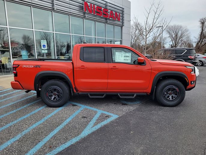 2025 Nissan Frontier