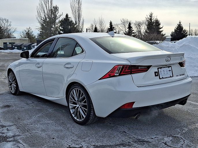 2015 Lexus IS