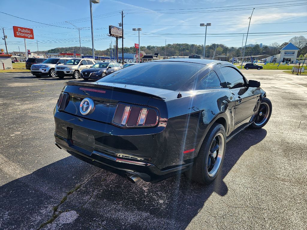 2012 Ford Mustang null image 5