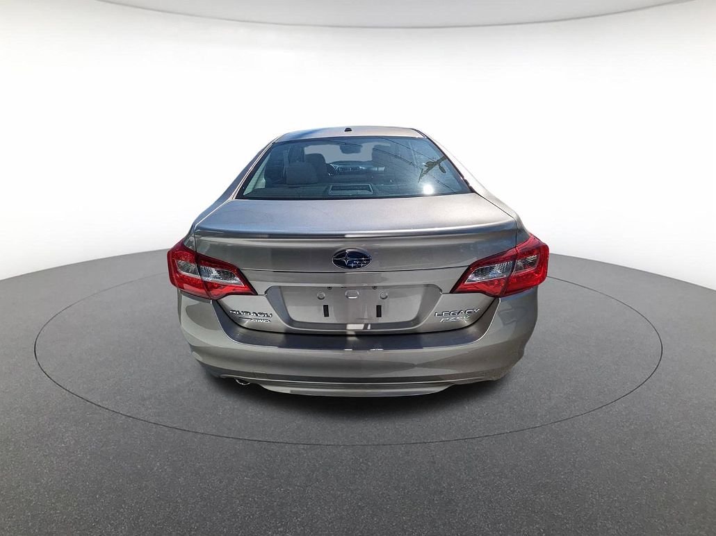 2015 Subaru Legacy 2.5i Premium image 3