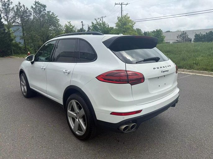 2016 Porsche Cayenne