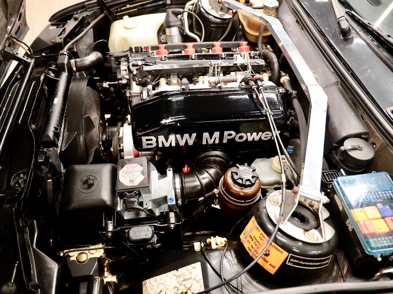 1988 BMW M3 null image 8