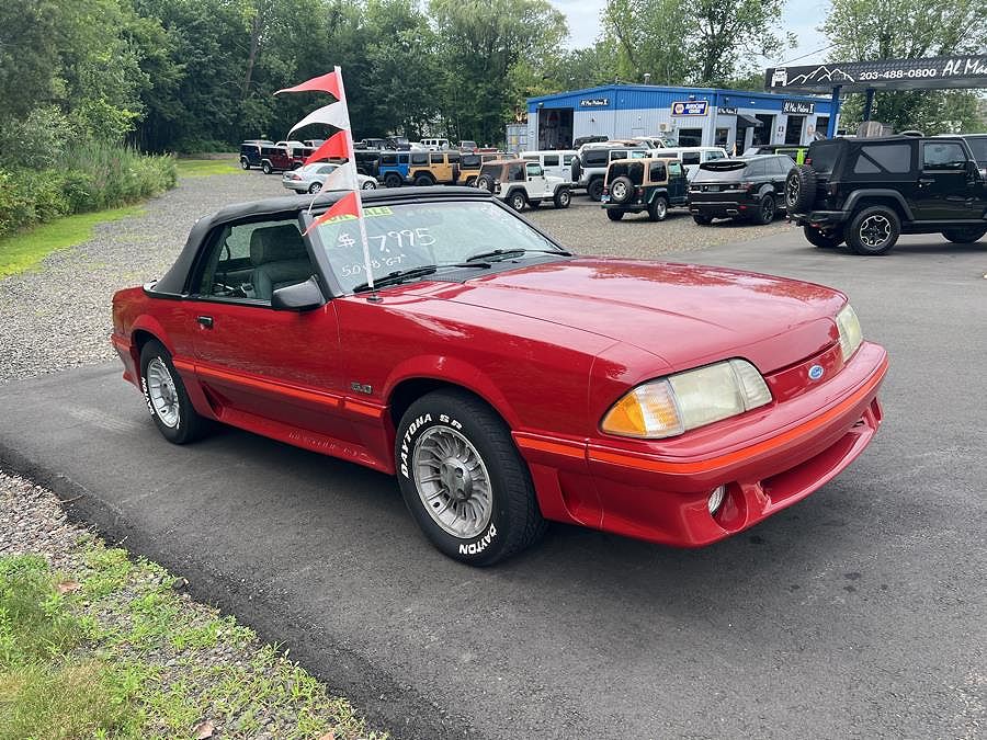 1987 Ford Mustang GT image 1