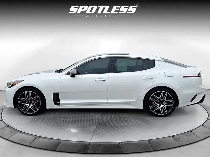 2022 Kia Stinger