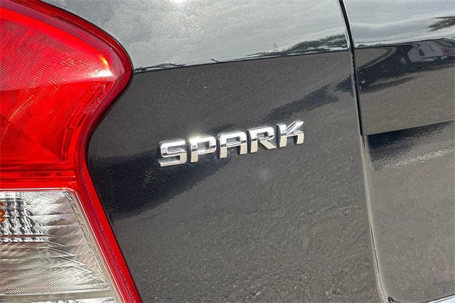 2021 Chevrolet Spark LT image 31