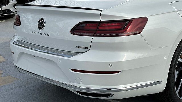 2023 Volkswagen Arteon SEL Premium R-Line image 3