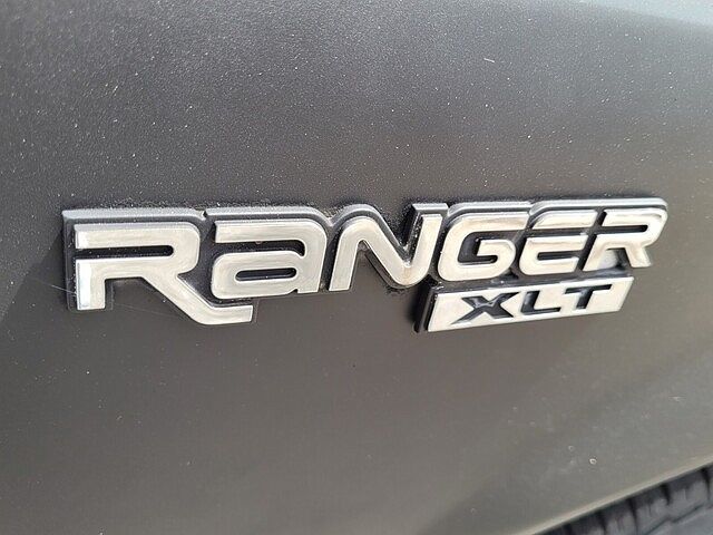 1999 Ford Ranger XL image 8