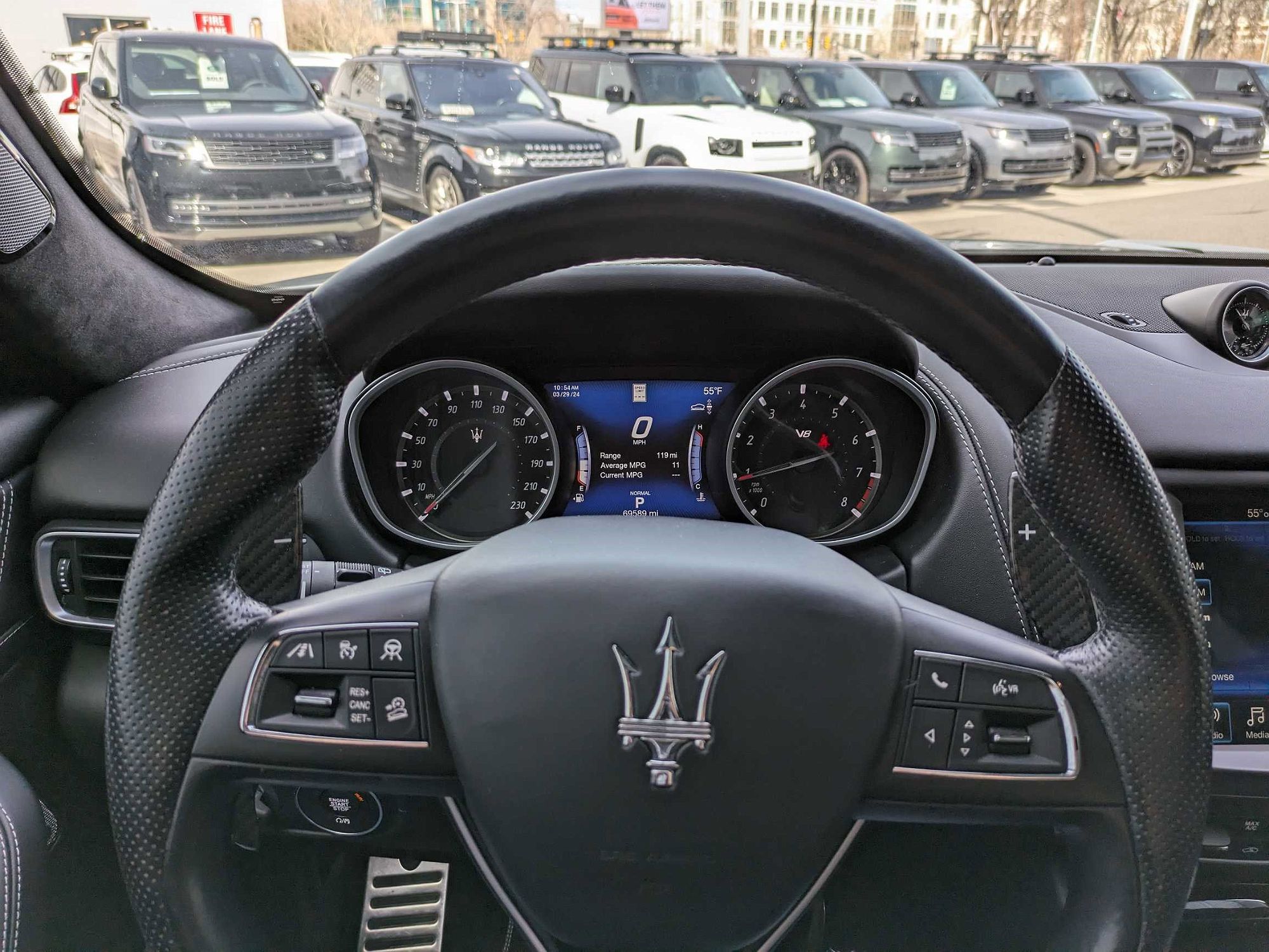 2019 Maserati Levante Trofeo image 8