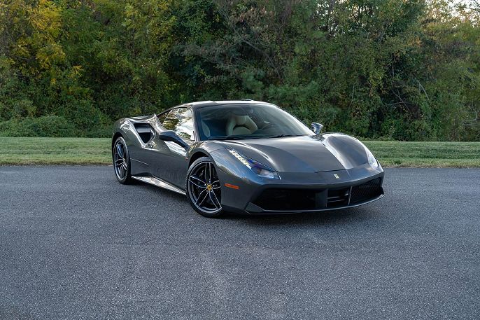 2016 Ferrari 488