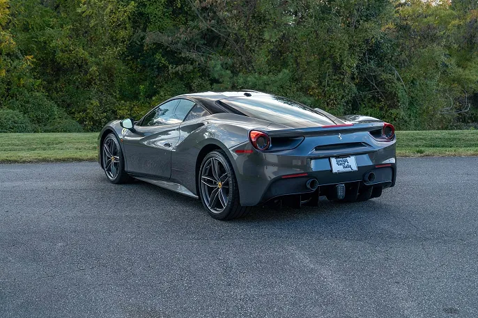 2016 Ferrari 488