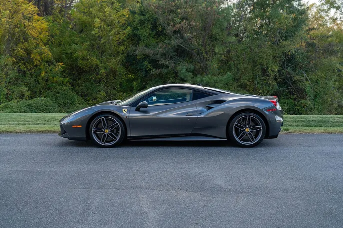 2016 Ferrari 488