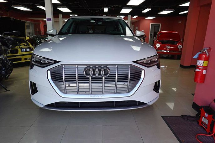 2021 Audi e-tron