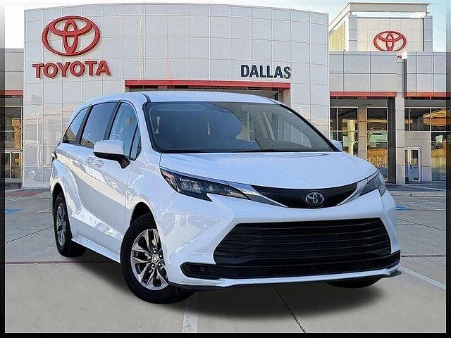 2024 Toyota Sienna