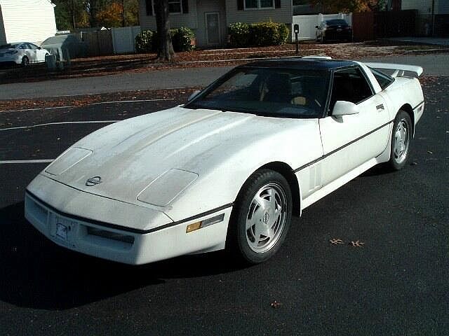 1989 Chevrolet Corvette null image 14