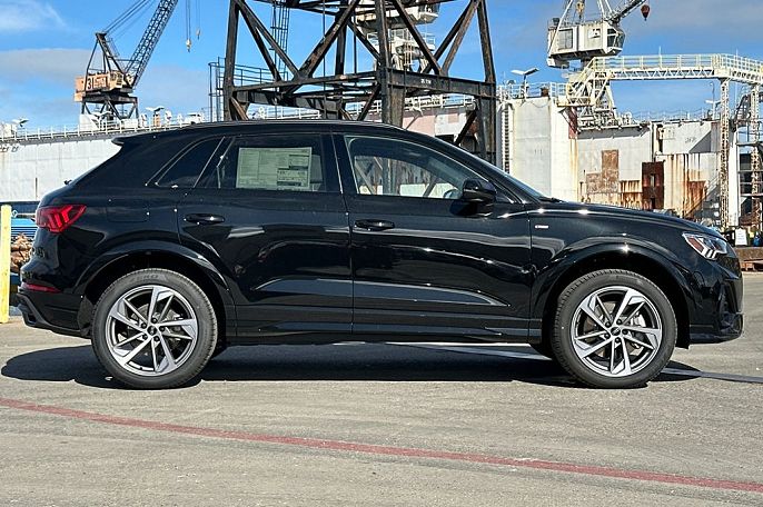 2025 Audi Q3