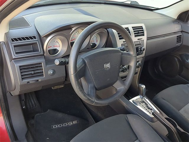 2009 Dodge Avenger SE image 9