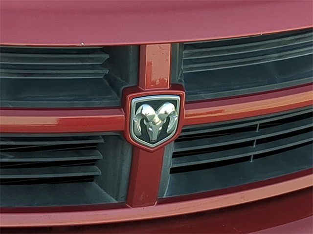 2009 Dodge Avenger SE image 11