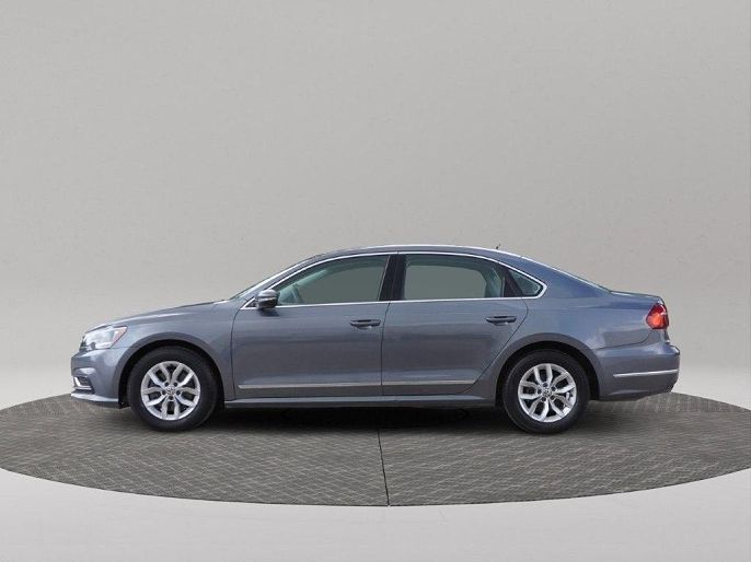 2016 Volkswagen Passat