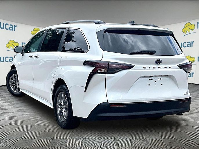 2024 Toyota Sienna