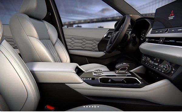2025 Mitsubishi Outlander