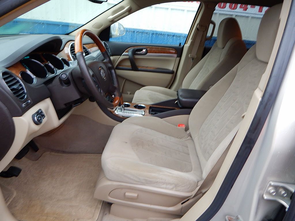 2008 Buick Enclave CX image 5