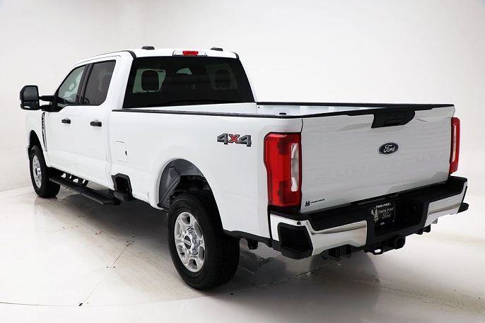 2025 Ford F-250