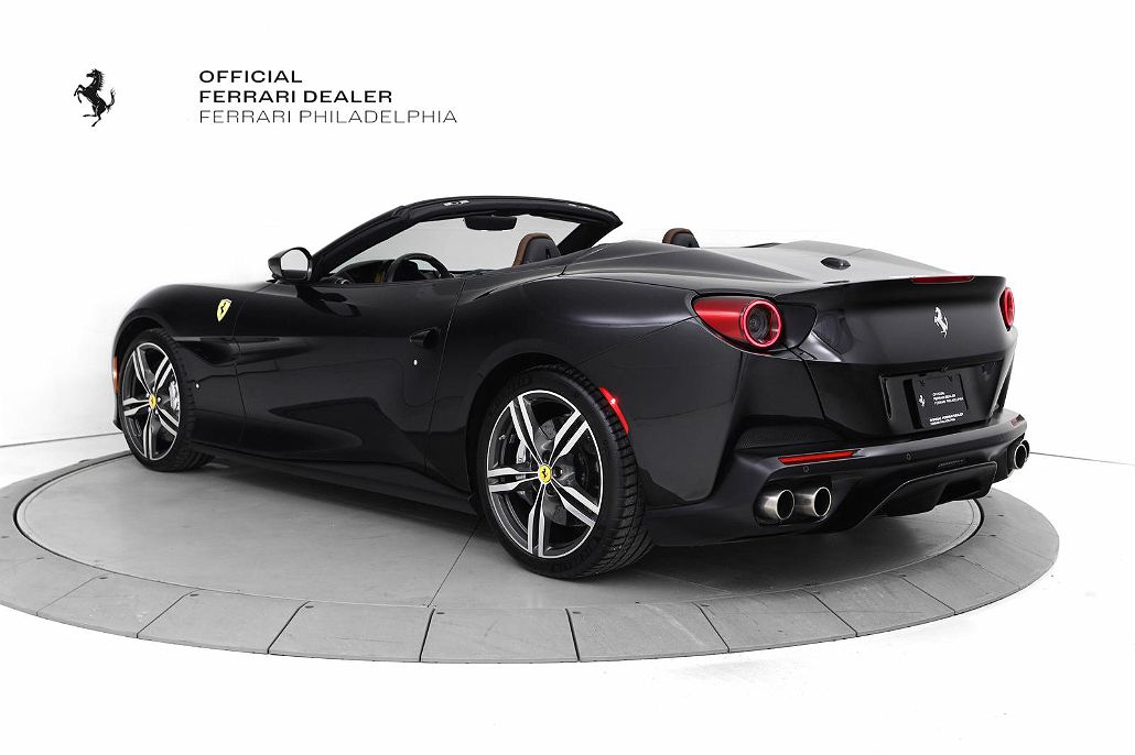 2019 Ferrari Portofino null image 5